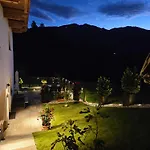 Appartement Bergzua *