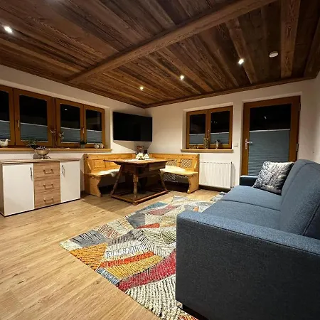 Bergzua Apartament Stummerberg